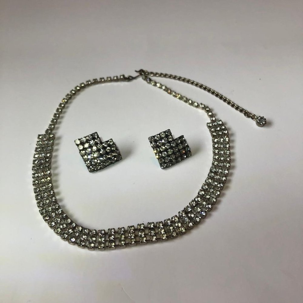 Silver-tone rhinestone choker (appx 15") necklace and earrings (appx 1/2")